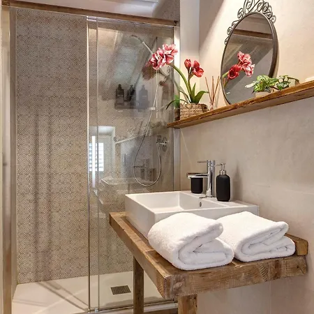 Duomo Charme A Few Steps From The Duomo شقة